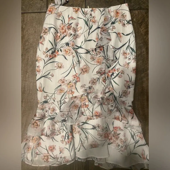 Lulu’s Frill White Floral Print Off-the-Shoulder Two-Piece Midi Dress - Picture 7 of 7